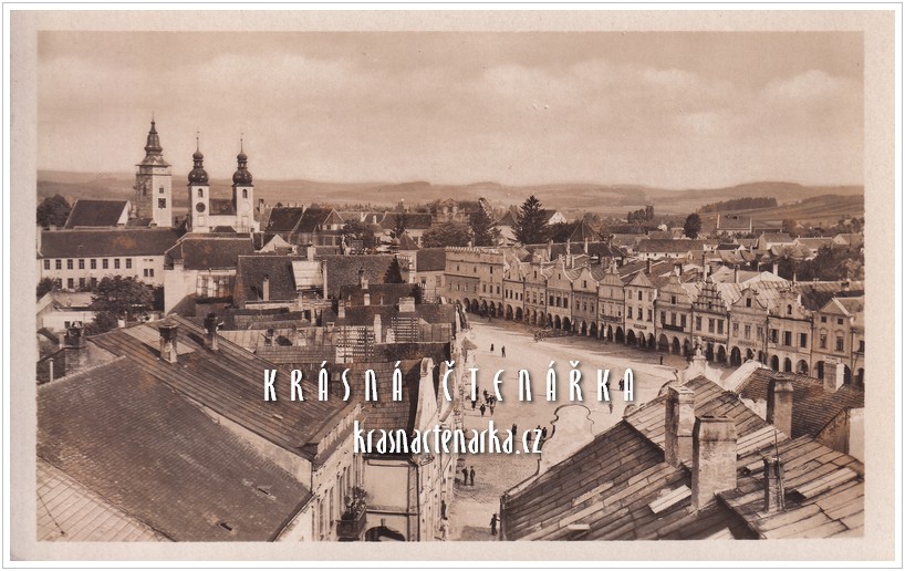 TELČ, Náměstí