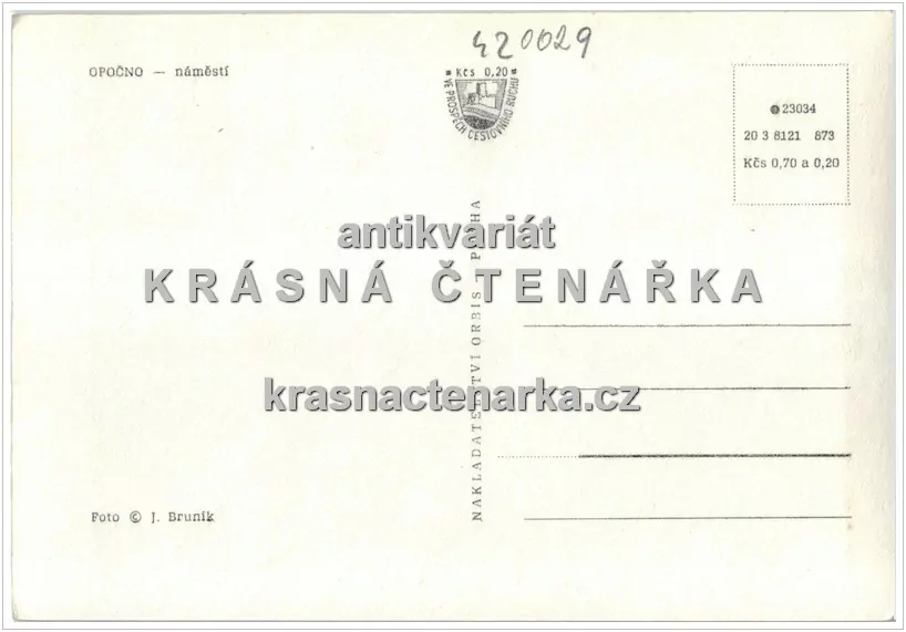 OPOČNO, Náměstí i s autobusem