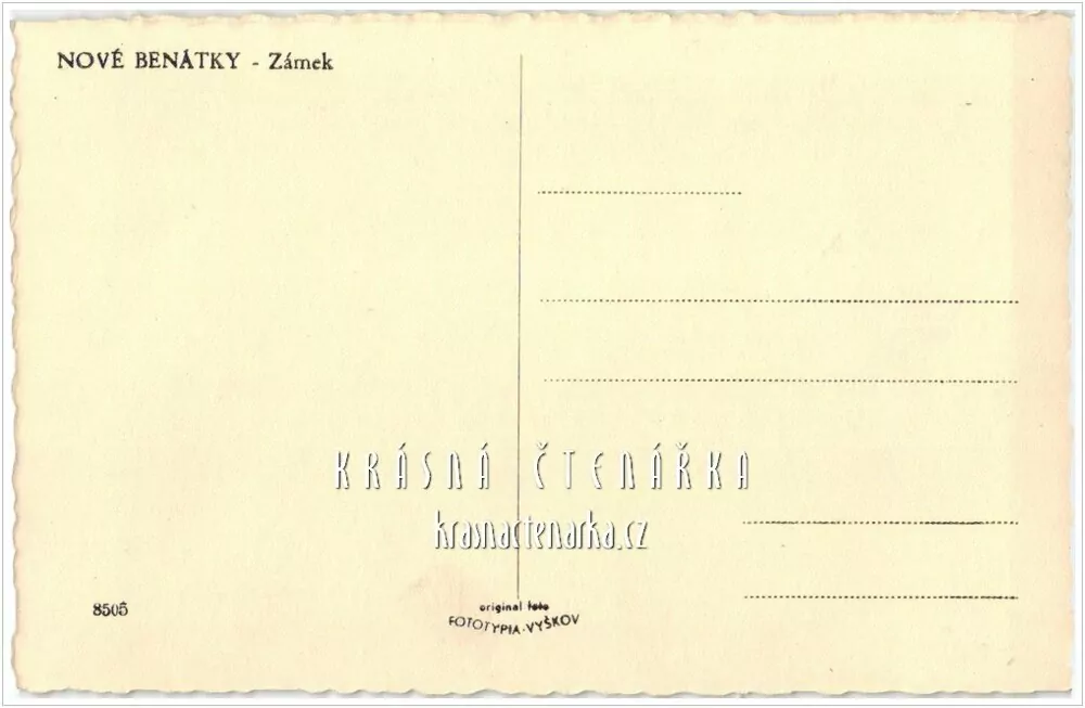 Zámek BENÁTKY NAD JIZEROU se sochou Panny Marie