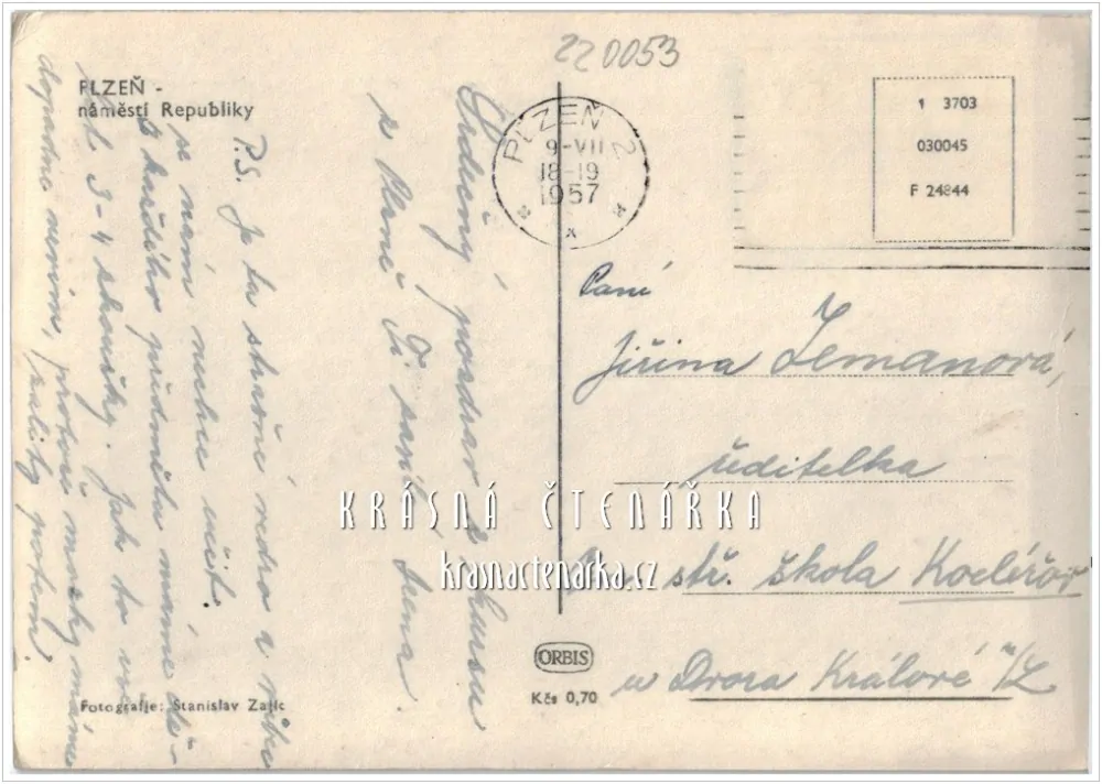 PLZEŇ, Náměstí Republiky a pohled na pojišťovnu i obchody