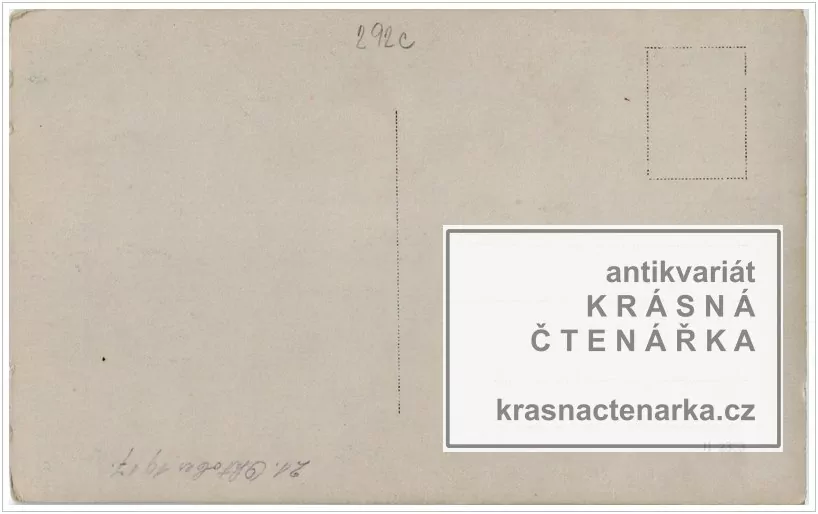 VOJENSKÁ (vojáci, fotografie v interiéru)