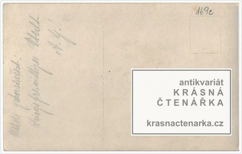 VOJENSKÁ (voják, fotografie v interiéru)