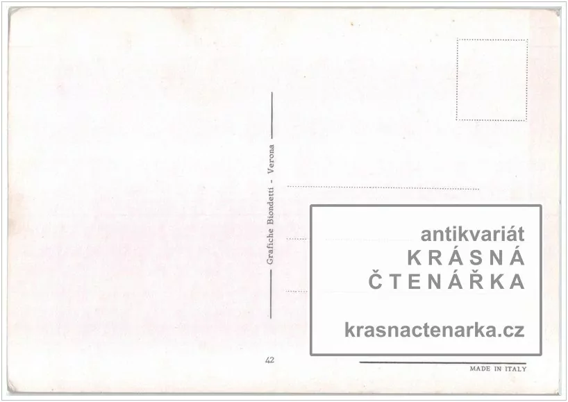 DÍVKA s narozeninovým dortem