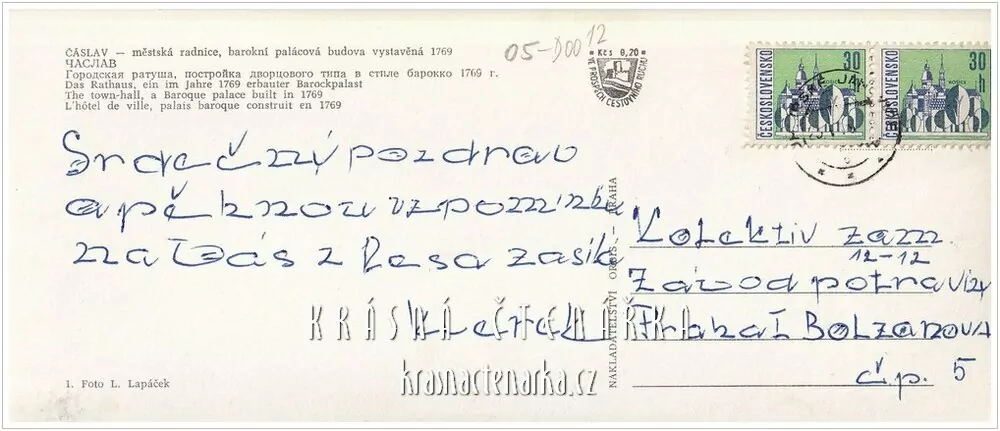 ČÁSLAV, Automobil před radnicí