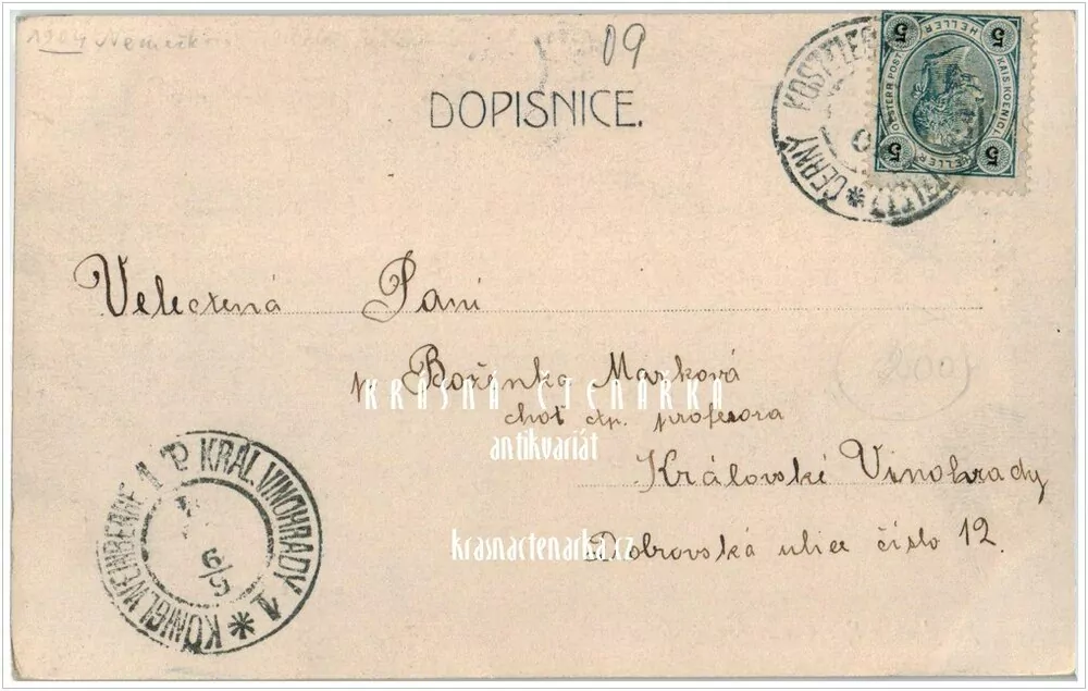 KOSTELEC NAD ČERNÝMI LESY, Náměstí