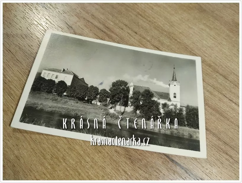 PRAHA Radotín, Škola s kostelem