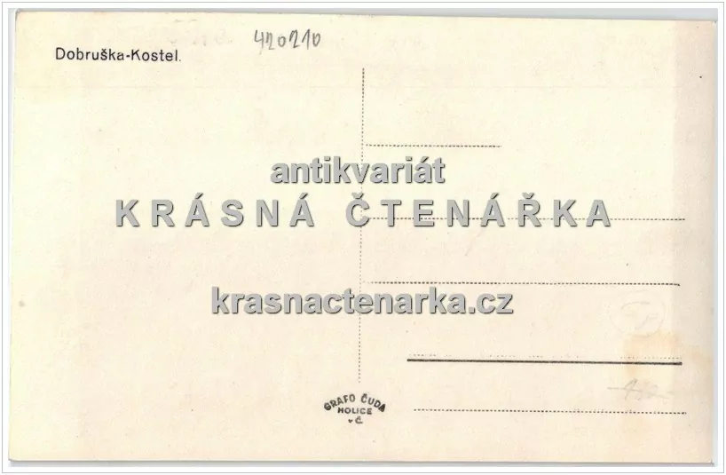 DOBRUŠKA, Radnice a náměstí