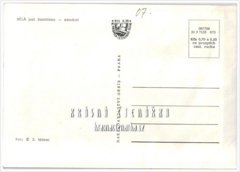 BĚLÁ POD BEZDĚZEM, Náměstí