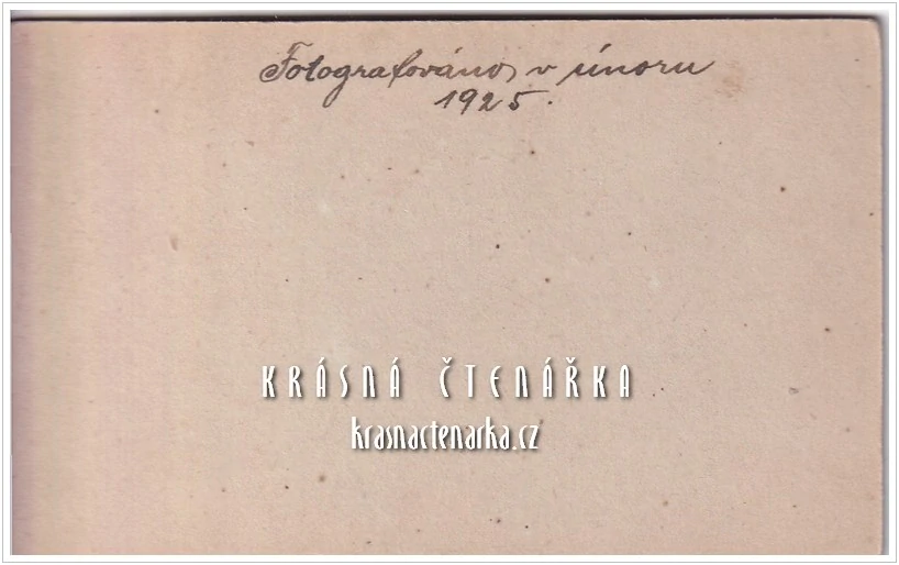 Fotografická vizitka: MLADÁ DÍVKA (Atelier V. Lochman, Turnov)