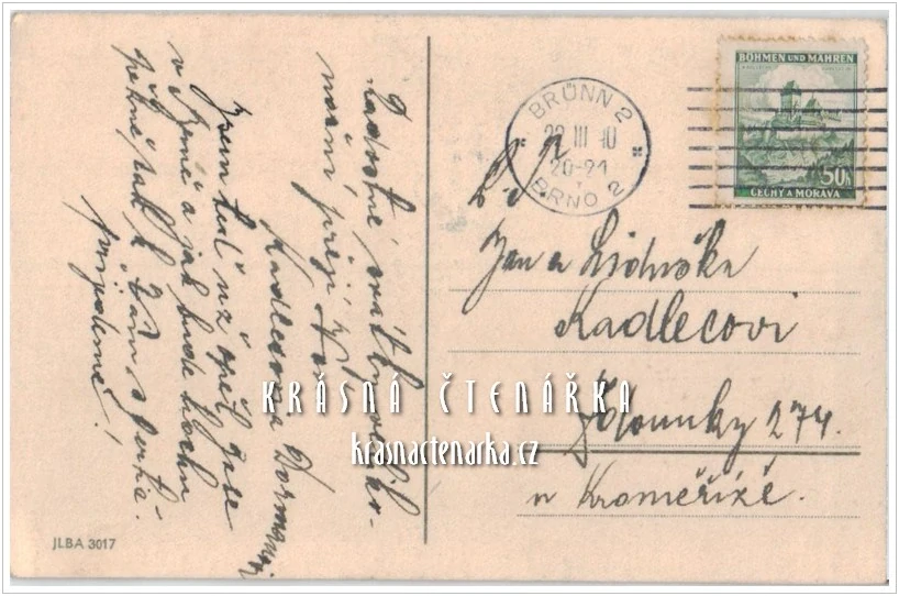 VELIKONOČNÍ pohlednice a kuřátka s vejcem