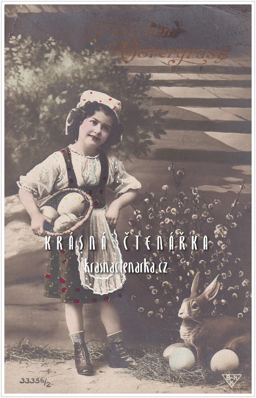 VELIKONOČNÍ pohlednice a dívenka s vajíčky
