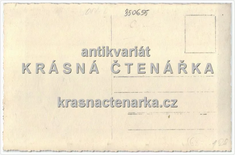 HAMR NA JEZEŘE, Pláž