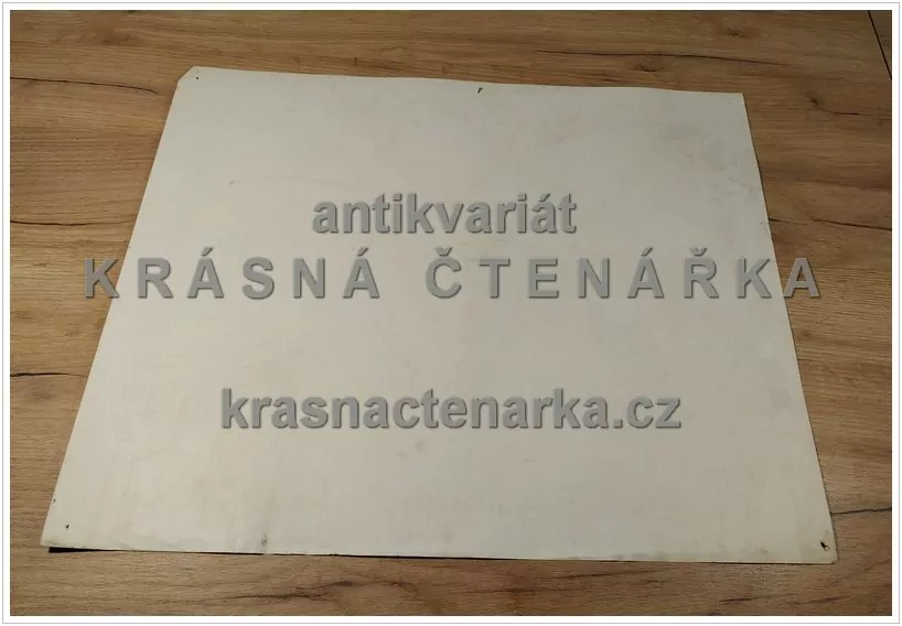 Macmillan's History Pictures: MILK AT A LONDON FILLING STATION