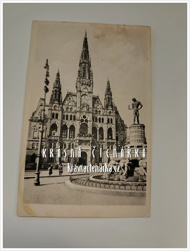 LIBEREC, Radnice, náměstí a také Metznerova kašna (Nakladatelství Gottfried Wurbs)