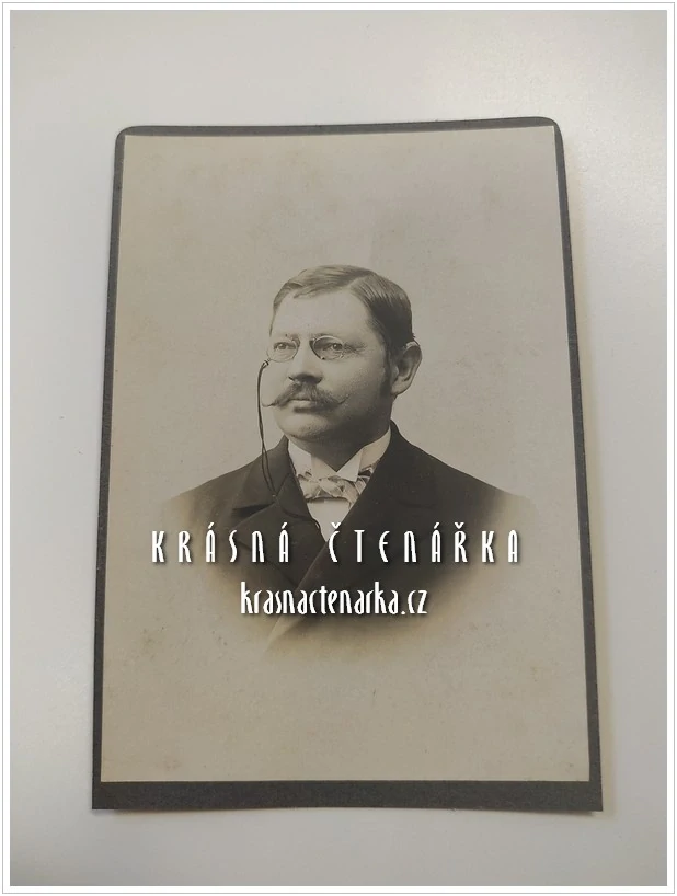 Fotografická vizitka: DŽENTLMEN 