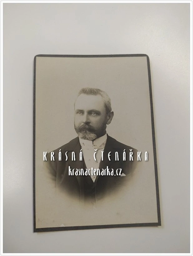 Fotografická vizitka: DŽENTLMEN 