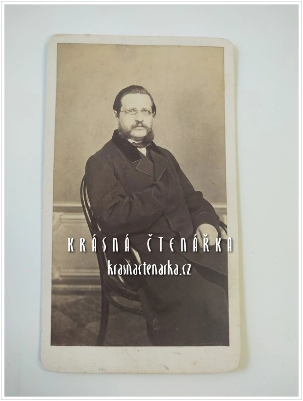 Fotografická vizitka: DŽENTLMEN (Atelier Alexander Seik, Tábor)