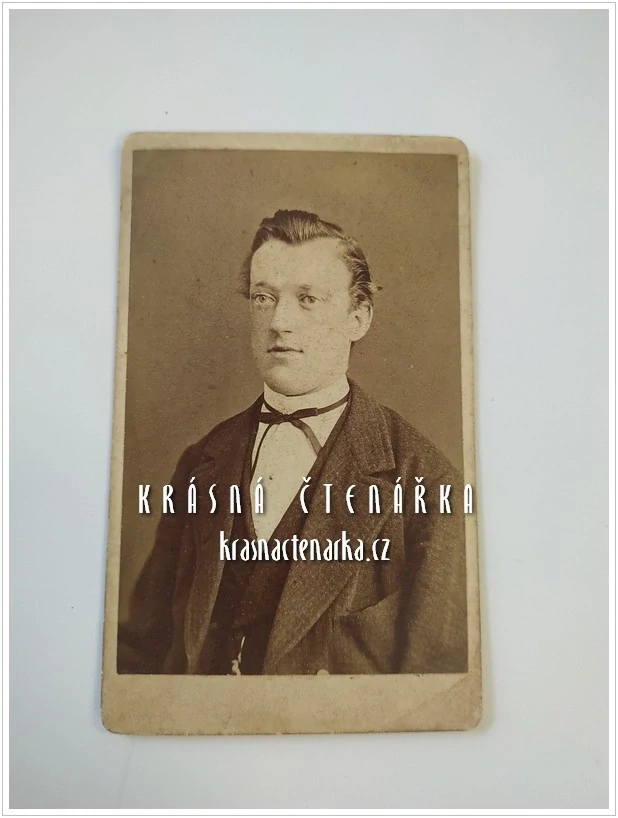 Fotografická vizitka: DŽENTLMEN (Atelier Wilhelm Ernst, Hannover)