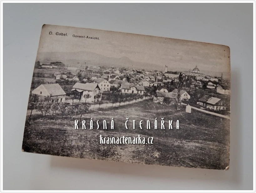 JABLONNÉ V PODJEŠTĚDÍ