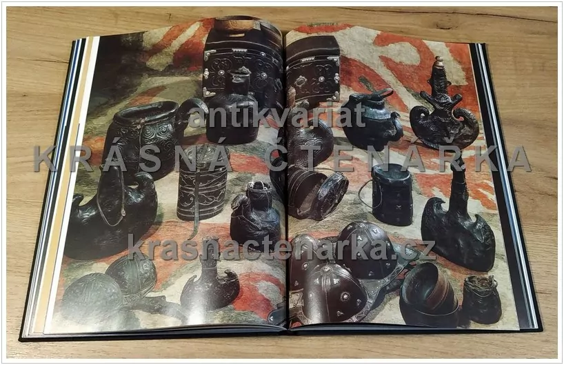 THE KIRGHIZ PATTERN / КУРГИЗСКИЙ УЗОР / КЫРГЫЗ ОЙМОЛОРУ