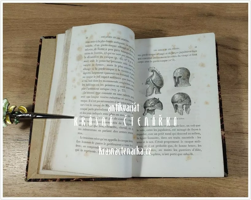 LES ARMES ET LES ARMURES (Zbraně a brnění) (Lacombe P.), vydáno 1870