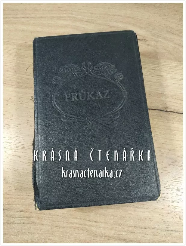 VYSVĚDČENÍ O ZKOUŠCE způsobilosti k obsluze kinematografického promítacího přístroje z roku 1930