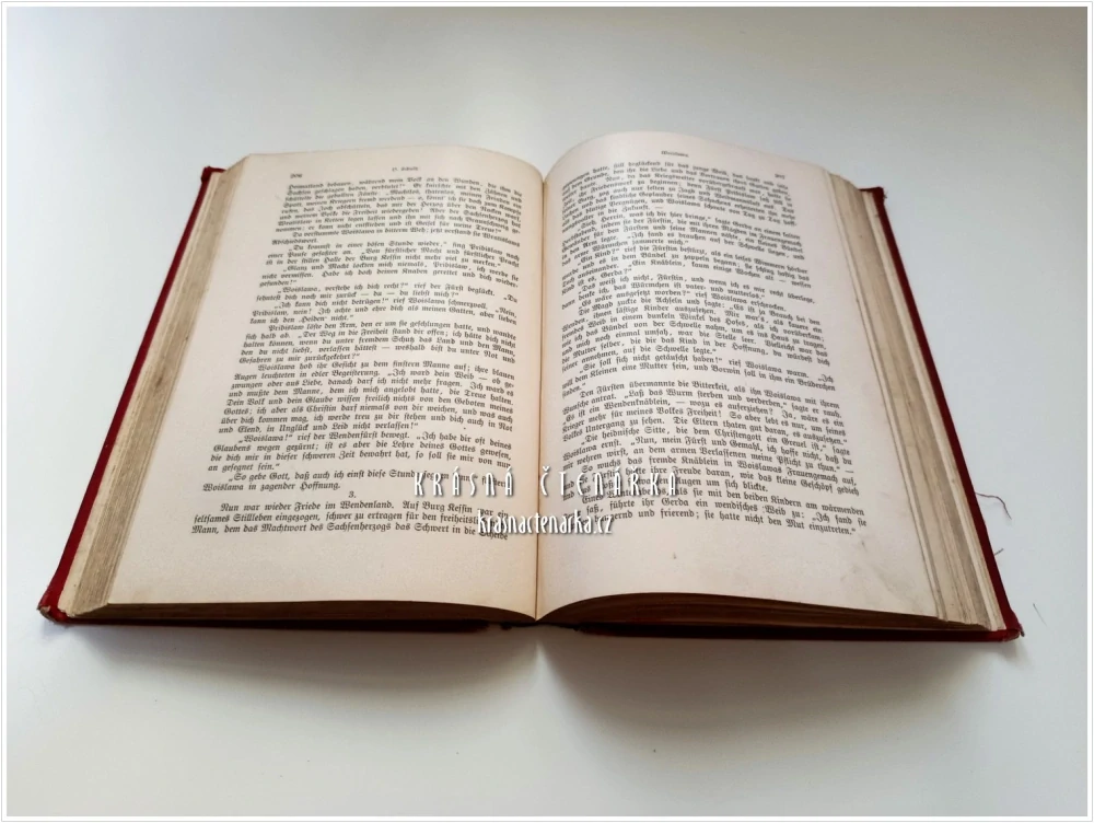 DAS DEUTSCHE MÄDCHENBUCH, Ein Jahrbuch der Unterhaltung, Belehrung und Beschäftigung für junge Mädchen | Ilustrovaná německá ročenka pro dospívající dívky z roku 1900