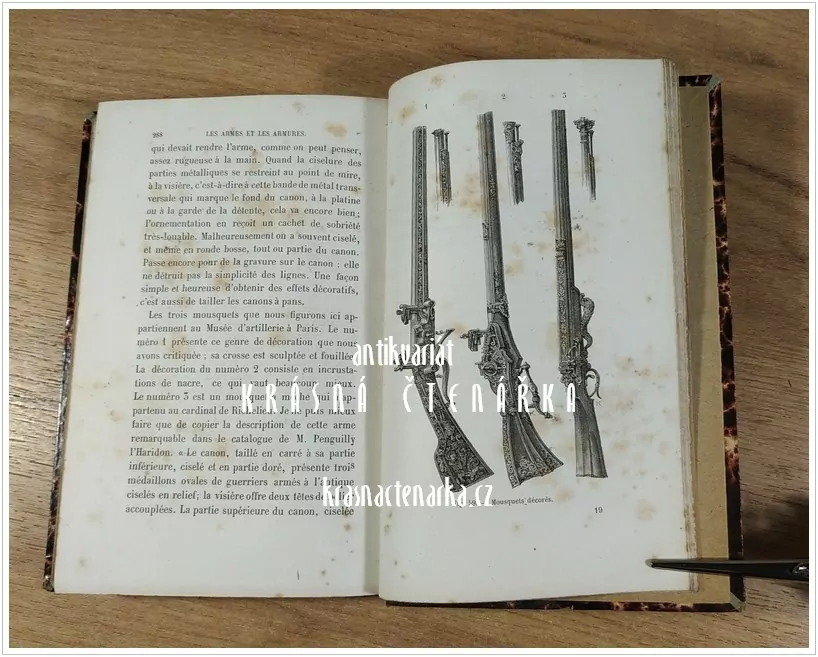 LES ARMES ET LES ARMURES (Zbraně a brnění) (Lacombe P.), vydáno 1870