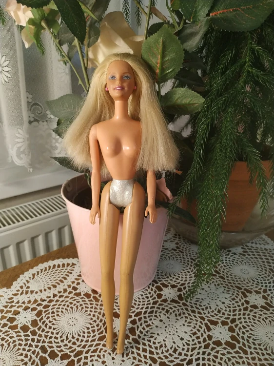 Panenka BARBIE