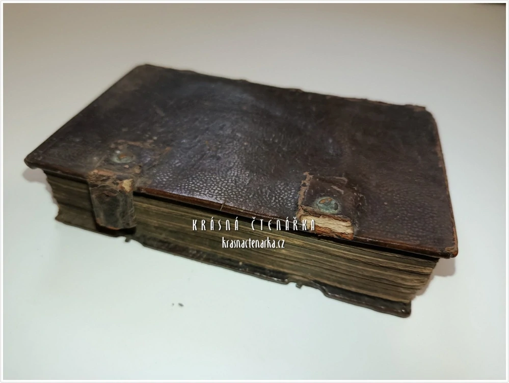 DAS PRIVILEGIRTE ORDENTLICHE UND VERMEHRTE DREẞDNISCHE GESANG-BUCH + Tägliche Kirchen-Andachten | DRÁŽĎANSKÝ KANCIONÁL + MODLITBY | Vzácný barokní konvolut (1728)