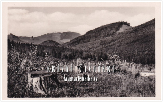 POHLED Z TESÁKU NA SV. HOSTÝN