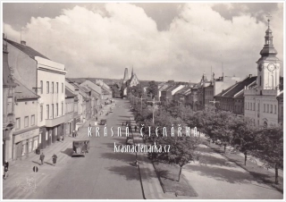 RAKOVNÍK, Husovo náměstí