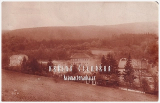 KŘIVOKLÁT, Pohled na část se sokolovnou