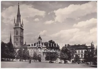ČÁSLAV, Žižkovo náměstí
