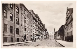 ČÁSLAV, Husova ul.