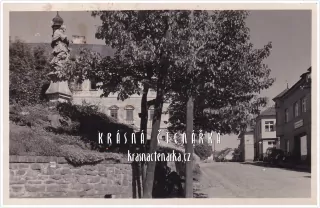 RATAJE NAD SÁZAVOU a zámek