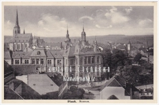 PLZEŇ, Pohled na část města s muzeem