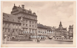 PLZEŇ, Náměstí Republiky a radnice