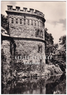 TŘEBOŇ, Vodácká bašta