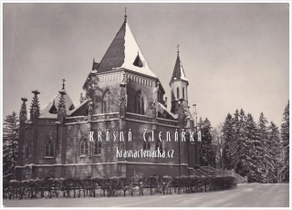 TŘEBOŇ, Schwarzenberská hrobka v zimě