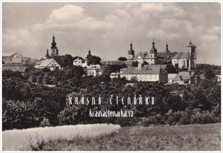 KOSTELEC NAD ČERNÝMI LESY