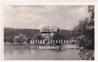 PYSKOČELY, Pražská bouda