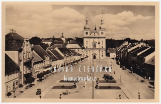 BŘEZNICE, Náměstí