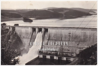 Vodní nádrž ORLÍK neboli ORLICKÁ PŘEHRADA, Vodní elektrárna