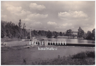 VESELÍ NAD LUŽNICÍ, Splav