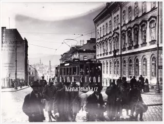 LIBEREC  (Reprodukce fotografie, tramvaj v ulici 1. máje)