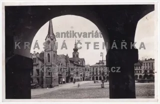 TRUTNOV (Náměstí, nyní Krakonošovo náměstí)