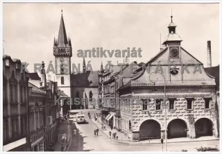 DVŮR KRÁLOVÉ NAD LABEM (Náměstí s autobusem)