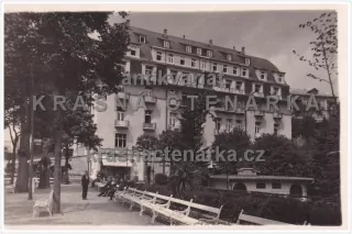 JANSKÉ LÁZNĚ (Sanatorium Janský dvůr)