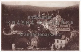 JANSKÉ LÁZNĚ (Pohled na střed města)